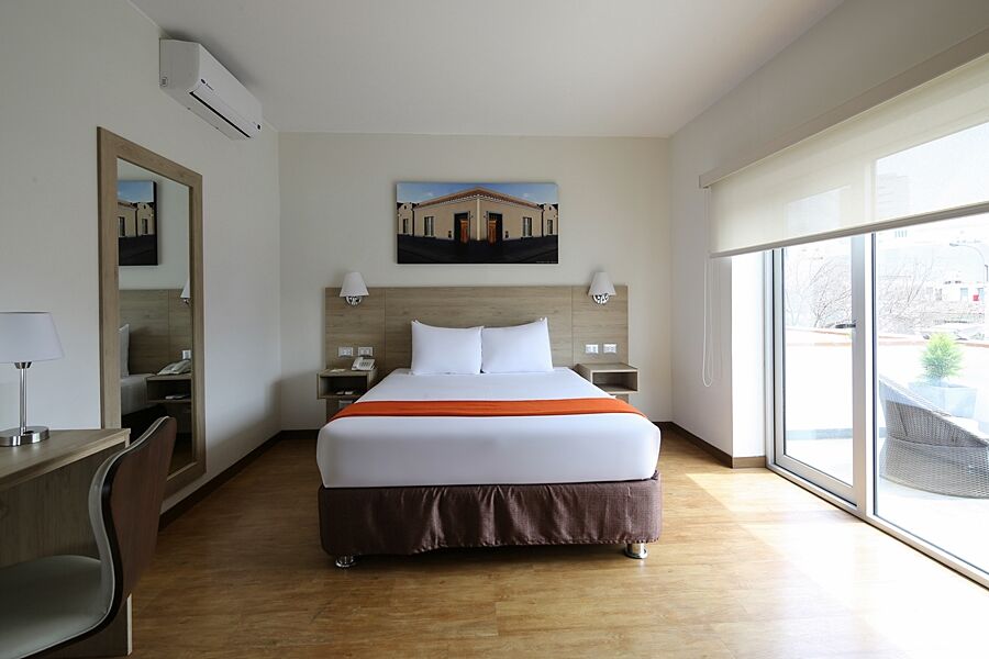 Casa Andina Standard Miraflores San Antonio Ліма Екстер'єр фото