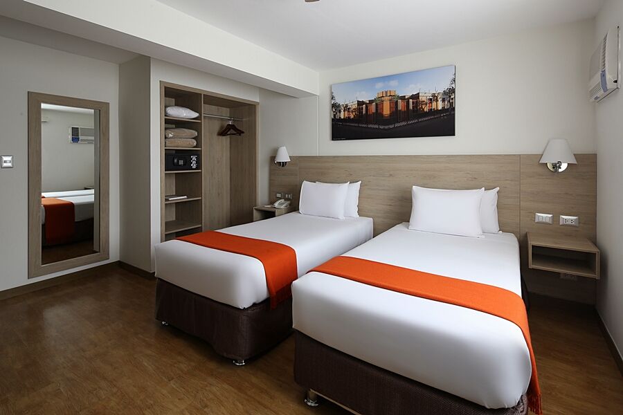 Casa Andina Standard Miraflores San Antonio Ліма Екстер'єр фото